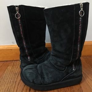 Ugg Rainbow Zipper size 2 Black Tall Boots